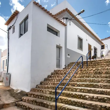 Casinha Da Sorte - Stylish & Unique House *