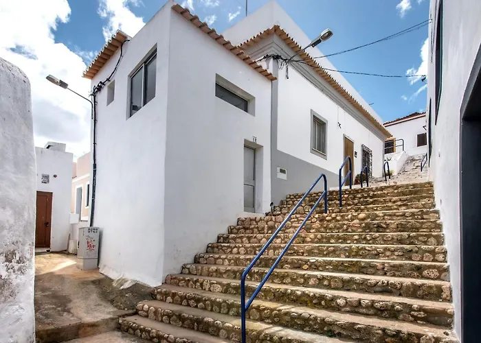 Casinha Da Sorte - Stylish & Unique House *